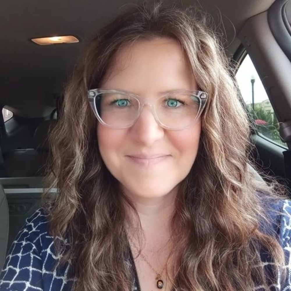 Meet your Posher, Rebecca